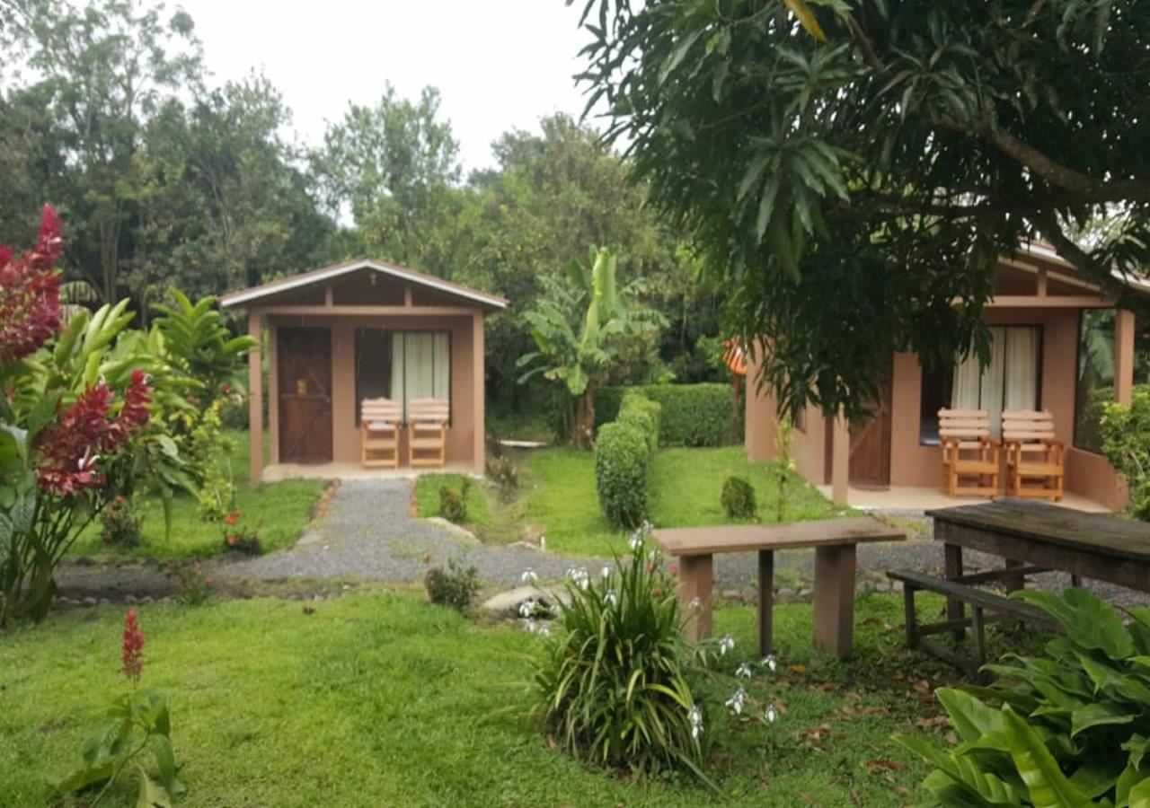 Paraiso Volcano Lodge Guayabo  Экстерьер фото